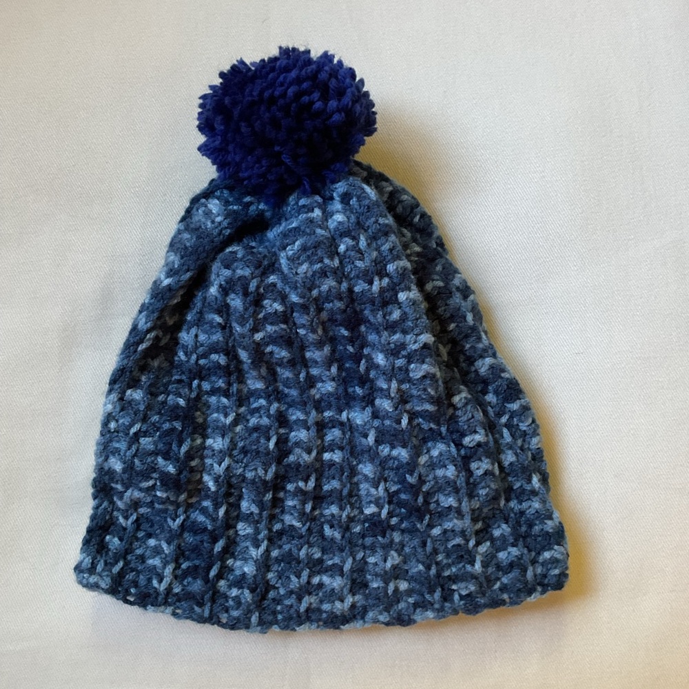 Handmade Unisex Winter Pom-Pom Knit Beanie - Adult